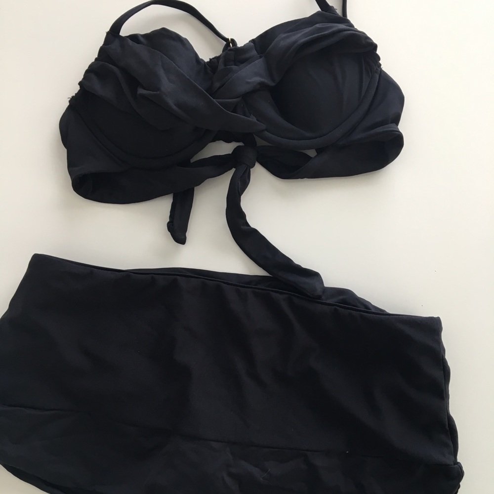 Bathing suit